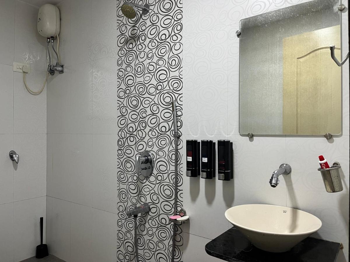 Tranquil : 3Bhk Spacious Villa In Gold Valley Lonavala Exterior photo